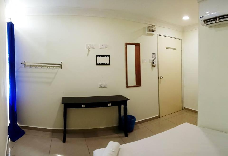 Cattleya Glory Hotel Τζόχορ Μπάχρου Εξωτερικό φωτογραφία